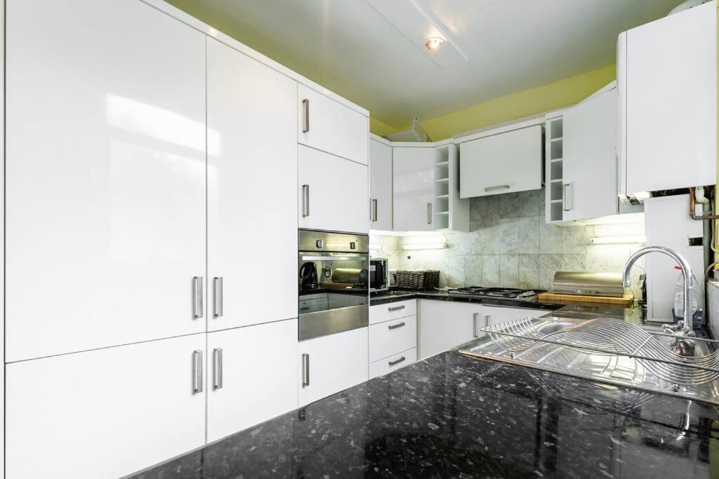 Stunning Three Bed In West Hampstead Apartamento Londres Exterior foto