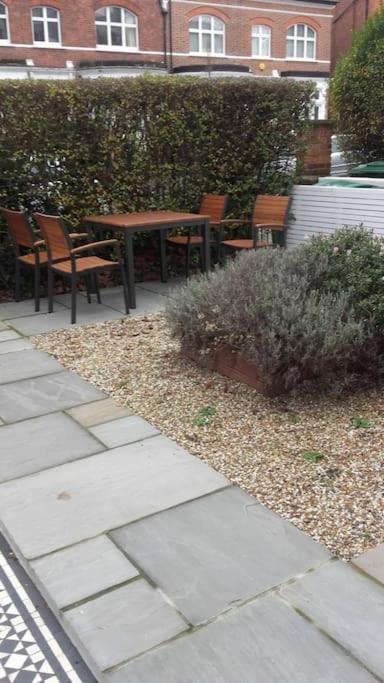 Stunning Three Bed In West Hampstead Apartamento Londres Exterior foto
